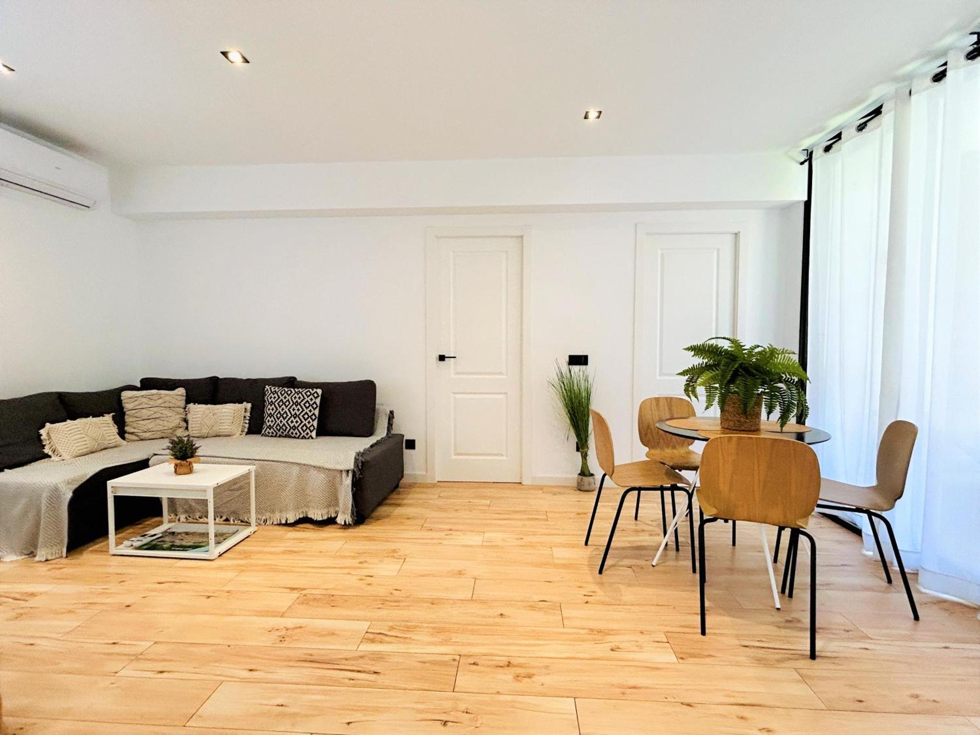 Ecochic Apartment In Fuengirola Center Ngoại thất bức ảnh